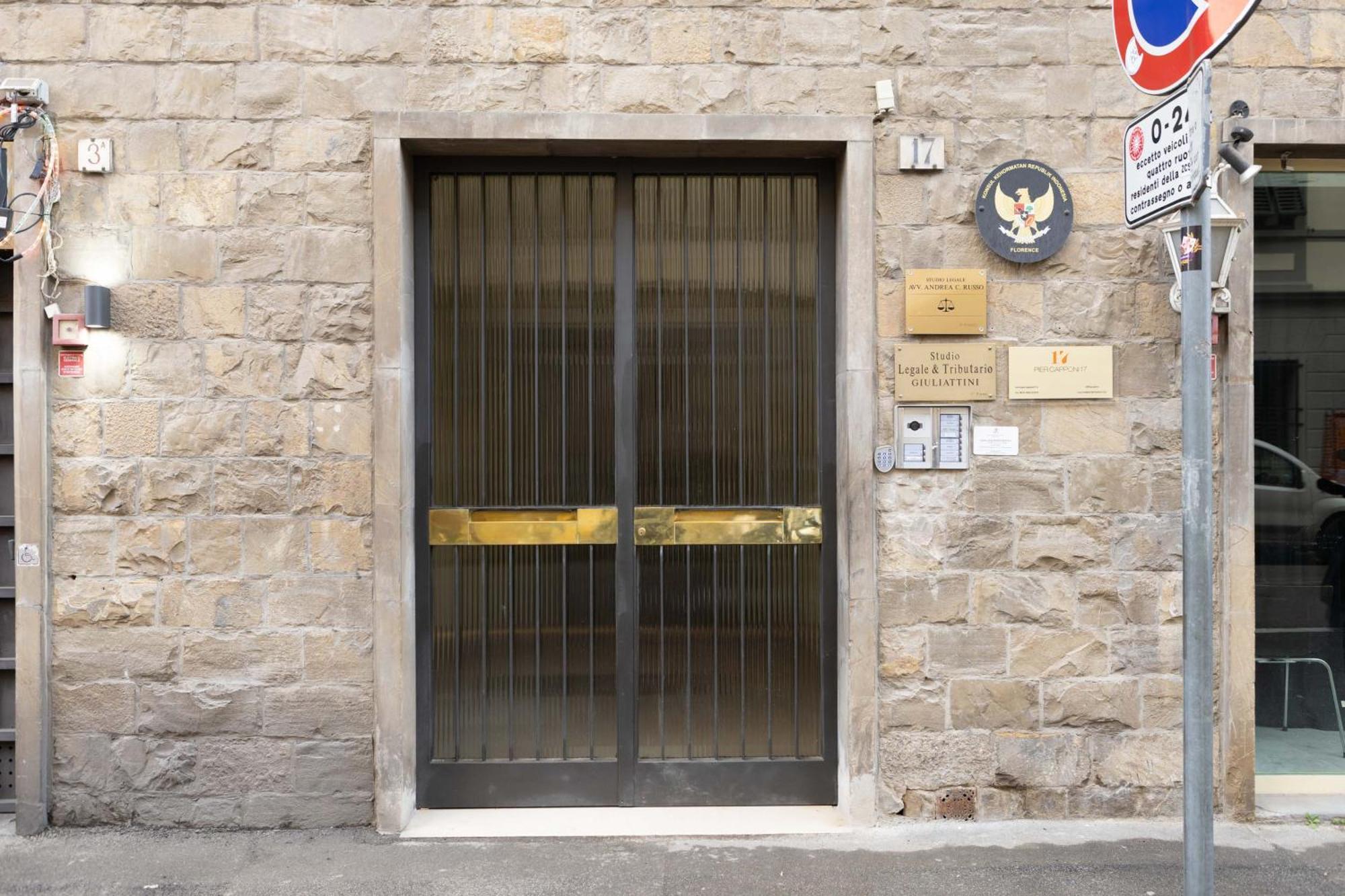 Pier Capponi 17 Rooms & Suites Florencja Zewnętrze zdjęcie